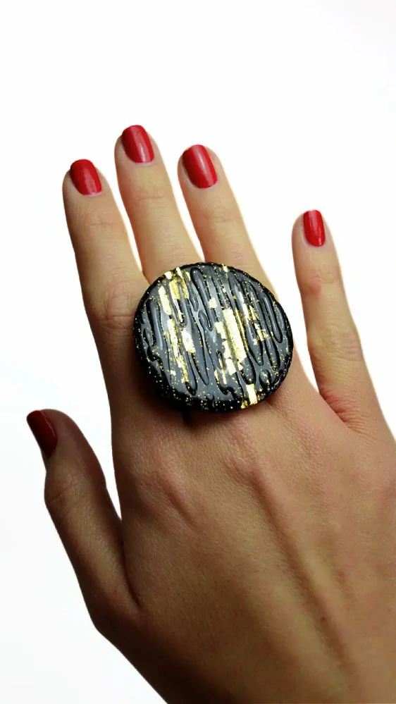 SOTHYS RING - PRSTEN Černo Zlatý