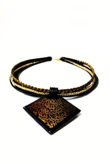 CALLIGRAFIA náhrdelník - GOLD